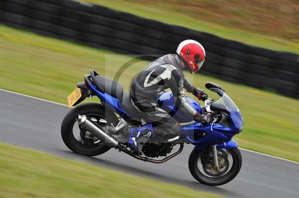 Mallory park Leicestershire;Mallory park photographs;Motorcycle action photographs;event digital images;eventdigitalimages;mallory park;no limits trackday;peter wileman photography;trackday;trackday digital images;trackday photos