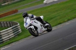 Mallory-park-Leicestershire;Mallory-park-photographs;Motorcycle-action-photographs;event-digital-images;eventdigitalimages;mallory-park;no-limits-trackday;peter-wileman-photography;trackday;trackday-digital-images;trackday-photos