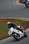 Mallory-park-Leicestershire;Mallory-park-photographs;Motorcycle-action-photographs;event-digital-images;eventdigitalimages;mallory-park;no-limits-trackday;peter-wileman-photography;trackday;trackday-digital-images;trackday-photos