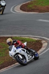 Mallory-park-Leicestershire;Mallory-park-photographs;Motorcycle-action-photographs;event-digital-images;eventdigitalimages;mallory-park;no-limits-trackday;peter-wileman-photography;trackday;trackday-digital-images;trackday-photos