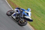 Mallory-park-Leicestershire;Mallory-park-photographs;Motorcycle-action-photographs;event-digital-images;eventdigitalimages;mallory-park;no-limits-trackday;peter-wileman-photography;trackday;trackday-digital-images;trackday-photos