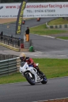 Mallory-park-Leicestershire;Mallory-park-photographs;Motorcycle-action-photographs;event-digital-images;eventdigitalimages;mallory-park;no-limits-trackday;peter-wileman-photography;trackday;trackday-digital-images;trackday-photos