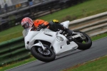 Mallory-park-Leicestershire;Mallory-park-photographs;Motorcycle-action-photographs;event-digital-images;eventdigitalimages;mallory-park;no-limits-trackday;peter-wileman-photography;trackday;trackday-digital-images;trackday-photos