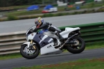 Mallory-park-Leicestershire;Mallory-park-photographs;Motorcycle-action-photographs;event-digital-images;eventdigitalimages;mallory-park;no-limits-trackday;peter-wileman-photography;trackday;trackday-digital-images;trackday-photos