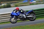 Mallory-park-Leicestershire;Mallory-park-photographs;Motorcycle-action-photographs;event-digital-images;eventdigitalimages;mallory-park;no-limits-trackday;peter-wileman-photography;trackday;trackday-digital-images;trackday-photos