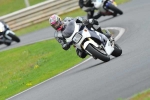 Mallory-park-Leicestershire;Mallory-park-photographs;Motorcycle-action-photographs;event-digital-images;eventdigitalimages;mallory-park;no-limits-trackday;peter-wileman-photography;trackday;trackday-digital-images;trackday-photos