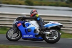 Mallory-park-Leicestershire;Mallory-park-photographs;Motorcycle-action-photographs;event-digital-images;eventdigitalimages;mallory-park;no-limits-trackday;peter-wileman-photography;trackday;trackday-digital-images;trackday-photos