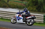 Mallory-park-Leicestershire;Mallory-park-photographs;Motorcycle-action-photographs;event-digital-images;eventdigitalimages;mallory-park;no-limits-trackday;peter-wileman-photography;trackday;trackday-digital-images;trackday-photos