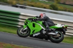 Mallory-park-Leicestershire;Mallory-park-photographs;Motorcycle-action-photographs;event-digital-images;eventdigitalimages;mallory-park;no-limits-trackday;peter-wileman-photography;trackday;trackday-digital-images;trackday-photos