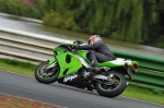 Mallory-park-Leicestershire;Mallory-park-photographs;Motorcycle-action-photographs;event-digital-images;eventdigitalimages;mallory-park;no-limits-trackday;peter-wileman-photography;trackday;trackday-digital-images;trackday-photos