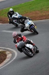 Mallory-park-Leicestershire;Mallory-park-photographs;Motorcycle-action-photographs;event-digital-images;eventdigitalimages;mallory-park;no-limits-trackday;peter-wileman-photography;trackday;trackday-digital-images;trackday-photos