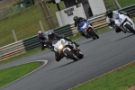Mallory-park-Leicestershire;Mallory-park-photographs;Motorcycle-action-photographs;event-digital-images;eventdigitalimages;mallory-park;no-limits-trackday;peter-wileman-photography;trackday;trackday-digital-images;trackday-photos