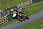 Mallory-park-Leicestershire;Mallory-park-photographs;Motorcycle-action-photographs;event-digital-images;eventdigitalimages;mallory-park;no-limits-trackday;peter-wileman-photography;trackday;trackday-digital-images;trackday-photos