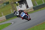 Mallory-park-Leicestershire;Mallory-park-photographs;Motorcycle-action-photographs;event-digital-images;eventdigitalimages;mallory-park;no-limits-trackday;peter-wileman-photography;trackday;trackday-digital-images;trackday-photos