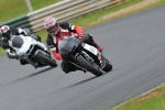 Mallory-park-Leicestershire;Mallory-park-photographs;Motorcycle-action-photographs;event-digital-images;eventdigitalimages;mallory-park;no-limits-trackday;peter-wileman-photography;trackday;trackday-digital-images;trackday-photos