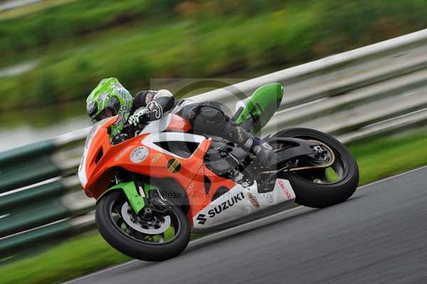 Mallory park Leicestershire;Mallory park photographs;Motorcycle action photographs;event digital images;eventdigitalimages;mallory park;no limits trackday;peter wileman photography;trackday;trackday digital images;trackday photos