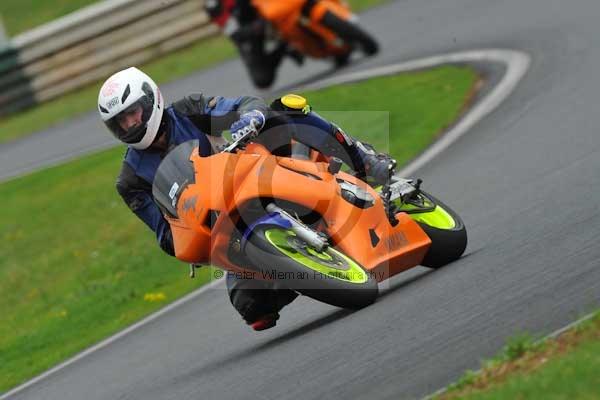 Mallory park Leicestershire;Mallory park photographs;Motorcycle action photographs;event digital images;eventdigitalimages;mallory park;no limits trackday;peter wileman photography;trackday;trackday digital images;trackday photos