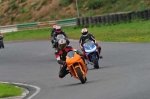 Mallory-park-Leicestershire;Mallory-park-photographs;Motorcycle-action-photographs;event-digital-images;eventdigitalimages;mallory-park;no-limits-trackday;peter-wileman-photography;trackday;trackday-digital-images;trackday-photos