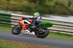 Mallory-park-Leicestershire;Mallory-park-photographs;Motorcycle-action-photographs;event-digital-images;eventdigitalimages;mallory-park;no-limits-trackday;peter-wileman-photography;trackday;trackday-digital-images;trackday-photos