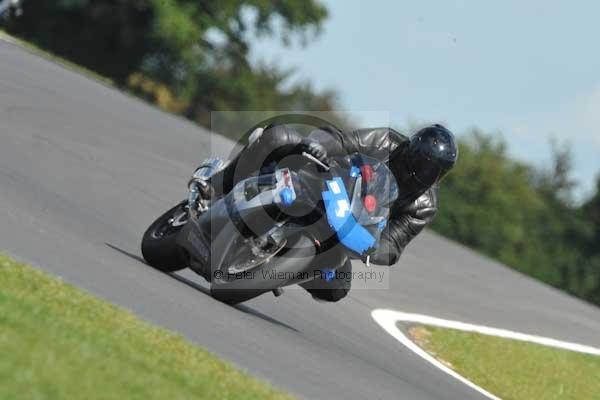 Motorcycle action photographs;Trackday digital images;event digital images;eventdigitalimages;no limits trackday;peter wileman photography;snetterton;snetterton circuit norfolk;snetterton photographs;trackday;trackday photos