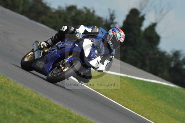 Motorcycle action photographs;Trackday digital images;event digital images;eventdigitalimages;no limits trackday;peter wileman photography;snetterton;snetterton circuit norfolk;snetterton photographs;trackday;trackday photos