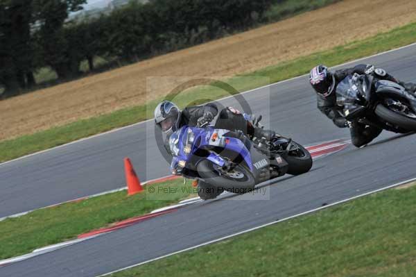 Motorcycle action photographs;Trackday digital images;event digital images;eventdigitalimages;no limits trackday;peter wileman photography;snetterton;snetterton circuit norfolk;snetterton photographs;trackday;trackday photos