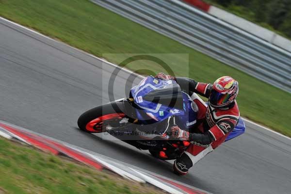 Motorcycle action photographs;Trackday digital images;event digital images;eventdigitalimages;no limits trackday;peter wileman photography;snetterton;snetterton circuit norfolk;snetterton photographs;trackday;trackday photos