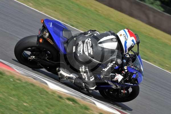 Motorcycle action photographs;Trackday digital images;event digital images;eventdigitalimages;no limits trackday;peter wileman photography;snetterton;snetterton circuit norfolk;snetterton photographs;trackday;trackday photos