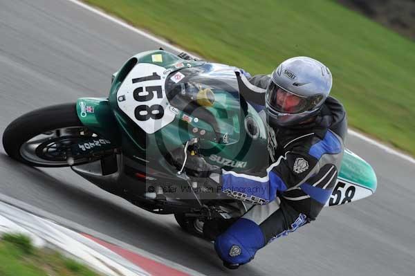 Motorcycle action photographs;Trackday digital images;event digital images;eventdigitalimages;no limits trackday;peter wileman photography;snetterton;snetterton circuit norfolk;snetterton photographs;trackday;trackday photos