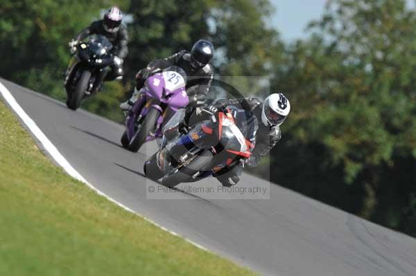 Motorcycle action photographs;Trackday digital images;event digital images;eventdigitalimages;no limits trackday;peter wileman photography;snetterton;snetterton circuit norfolk;snetterton photographs;trackday;trackday photos