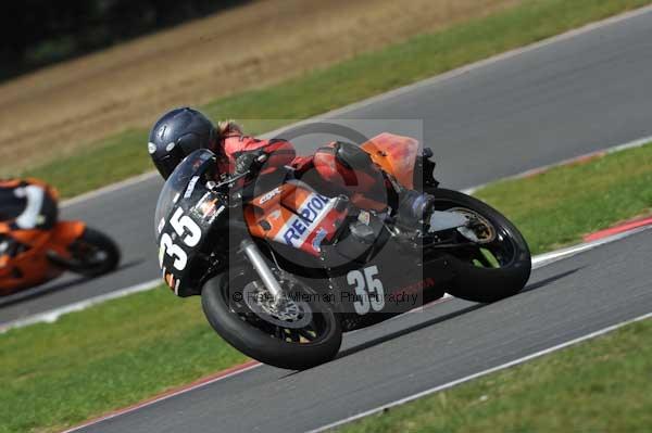 Motorcycle action photographs;Trackday digital images;event digital images;eventdigitalimages;no limits trackday;peter wileman photography;snetterton;snetterton circuit norfolk;snetterton photographs;trackday;trackday photos