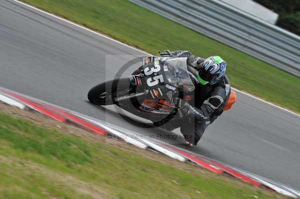 Motorcycle action photographs;Trackday digital images;event digital images;eventdigitalimages;no limits trackday;peter wileman photography;snetterton;snetterton circuit norfolk;snetterton photographs;trackday;trackday photos