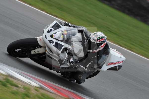 Motorcycle action photographs;Trackday digital images;event digital images;eventdigitalimages;no limits trackday;peter wileman photography;snetterton;snetterton circuit norfolk;snetterton photographs;trackday;trackday photos