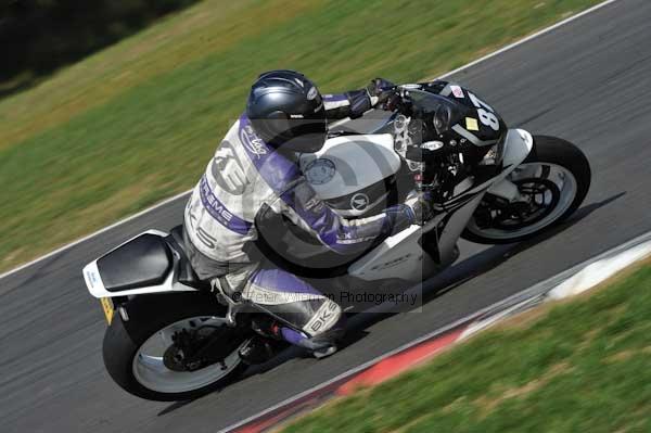 Motorcycle action photographs;Trackday digital images;event digital images;eventdigitalimages;no limits trackday;peter wileman photography;snetterton;snetterton circuit norfolk;snetterton photographs;trackday;trackday photos