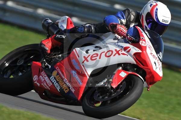 Motorcycle action photographs;Trackday digital images;event digital images;eventdigitalimages;no limits trackday;peter wileman photography;snetterton;snetterton circuit norfolk;snetterton photographs;trackday;trackday photos