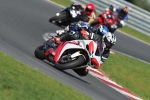 Motorcycle-action-photographs;Trackday-digital-images;event-digital-images;eventdigitalimages;no-limits-trackday;peter-wileman-photography;snetterton;snetterton-circuit-norfolk;snetterton-photographs;trackday;trackday-photos