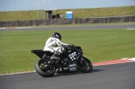 Motorcycle-action-photographs;Trackday-digital-images;event-digital-images;eventdigitalimages;no-limits-trackday;peter-wileman-photography;snetterton;snetterton-circuit-norfolk;snetterton-photographs;trackday;trackday-photos