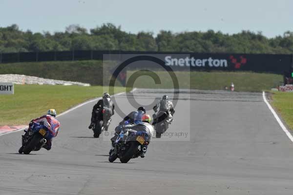 Motorcycle action photographs;Trackday digital images;event digital images;eventdigitalimages;no limits trackday;peter wileman photography;snetterton;snetterton circuit norfolk;snetterton photographs;trackday;trackday photos