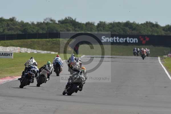 Motorcycle action photographs;Trackday digital images;event digital images;eventdigitalimages;no limits trackday;peter wileman photography;snetterton;snetterton circuit norfolk;snetterton photographs;trackday;trackday photos