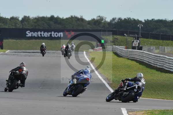 Motorcycle action photographs;Trackday digital images;event digital images;eventdigitalimages;no limits trackday;peter wileman photography;snetterton;snetterton circuit norfolk;snetterton photographs;trackday;trackday photos