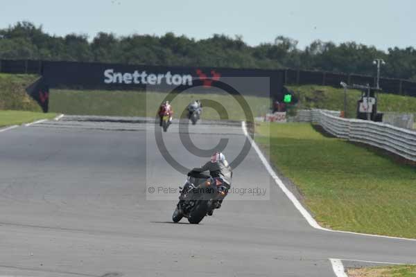 Motorcycle action photographs;Trackday digital images;event digital images;eventdigitalimages;no limits trackday;peter wileman photography;snetterton;snetterton circuit norfolk;snetterton photographs;trackday;trackday photos