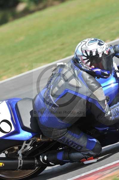 Motorcycle action photographs;Trackday digital images;event digital images;eventdigitalimages;no limits trackday;peter wileman photography;snetterton;snetterton circuit norfolk;snetterton photographs;trackday;trackday photos