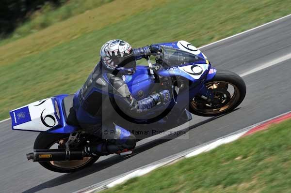 Motorcycle action photographs;Trackday digital images;event digital images;eventdigitalimages;no limits trackday;peter wileman photography;snetterton;snetterton circuit norfolk;snetterton photographs;trackday;trackday photos