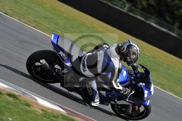 Motorcycle action photographs;Trackday digital images;event digital images;eventdigitalimages;no limits trackday;peter wileman photography;snetterton;snetterton circuit norfolk;snetterton photographs;trackday;trackday photos