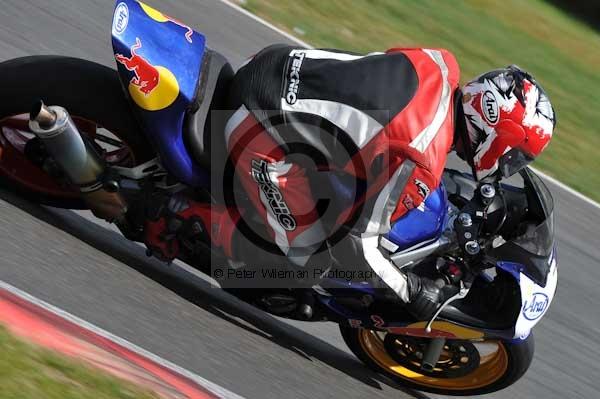 Motorcycle action photographs;Trackday digital images;event digital images;eventdigitalimages;no limits trackday;peter wileman photography;snetterton;snetterton circuit norfolk;snetterton photographs;trackday;trackday photos