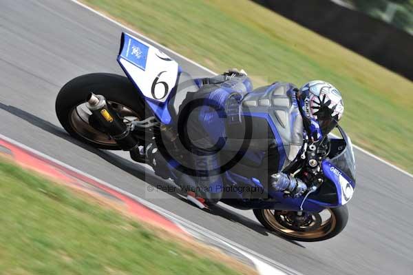 Motorcycle action photographs;Trackday digital images;event digital images;eventdigitalimages;no limits trackday;peter wileman photography;snetterton;snetterton circuit norfolk;snetterton photographs;trackday;trackday photos