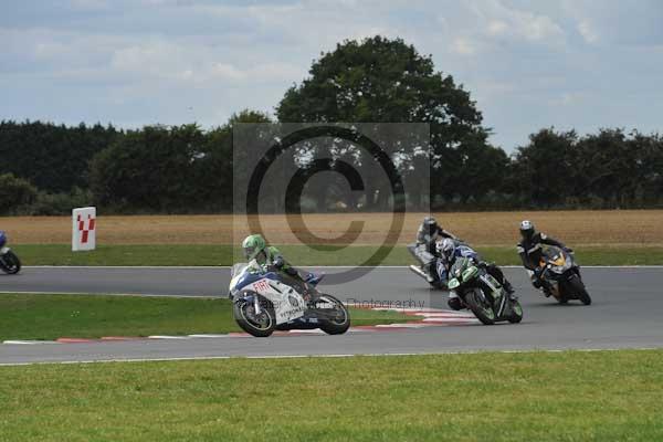 Motorcycle action photographs;Trackday digital images;event digital images;eventdigitalimages;no limits trackday;peter wileman photography;snetterton;snetterton circuit norfolk;snetterton photographs;trackday;trackday photos