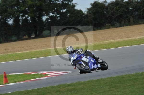 Motorcycle action photographs;Trackday digital images;event digital images;eventdigitalimages;no limits trackday;peter wileman photography;snetterton;snetterton circuit norfolk;snetterton photographs;trackday;trackday photos