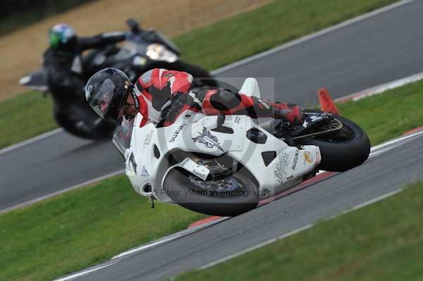 Motorcycle action photographs;Trackday digital images;event digital images;eventdigitalimages;no limits trackday;peter wileman photography;snetterton;snetterton circuit norfolk;snetterton photographs;trackday;trackday photos