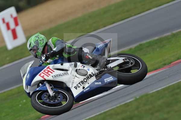 Motorcycle action photographs;Trackday digital images;event digital images;eventdigitalimages;no limits trackday;peter wileman photography;snetterton;snetterton circuit norfolk;snetterton photographs;trackday;trackday photos
